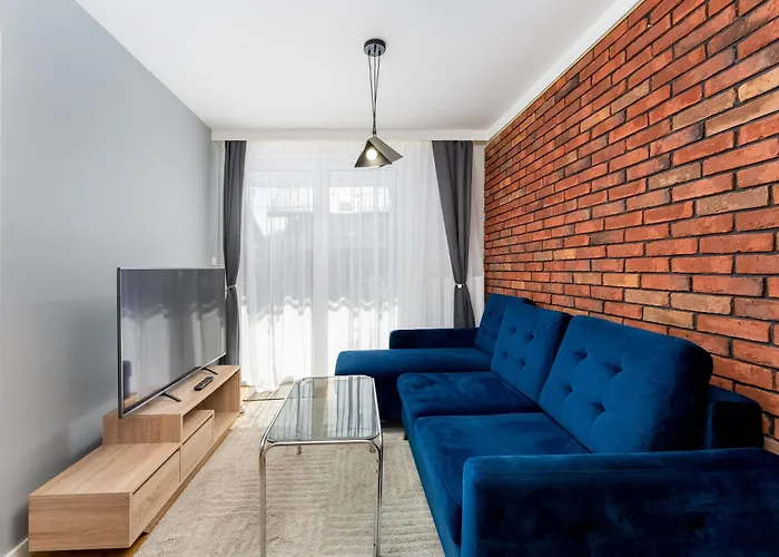 Cracow Luxury Apartment With Garden